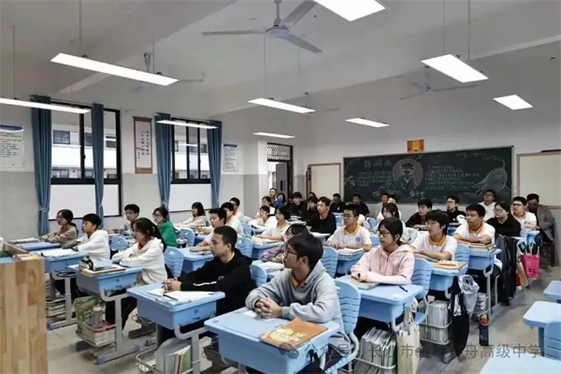 长沙市金秋方舟高级中学作为民办高中靠谱吗？
